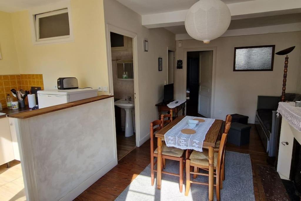 אולורן-סנט-מארי Appartement Dans Maison De Ville - 4 Personnes מראה חיצוני תמונה